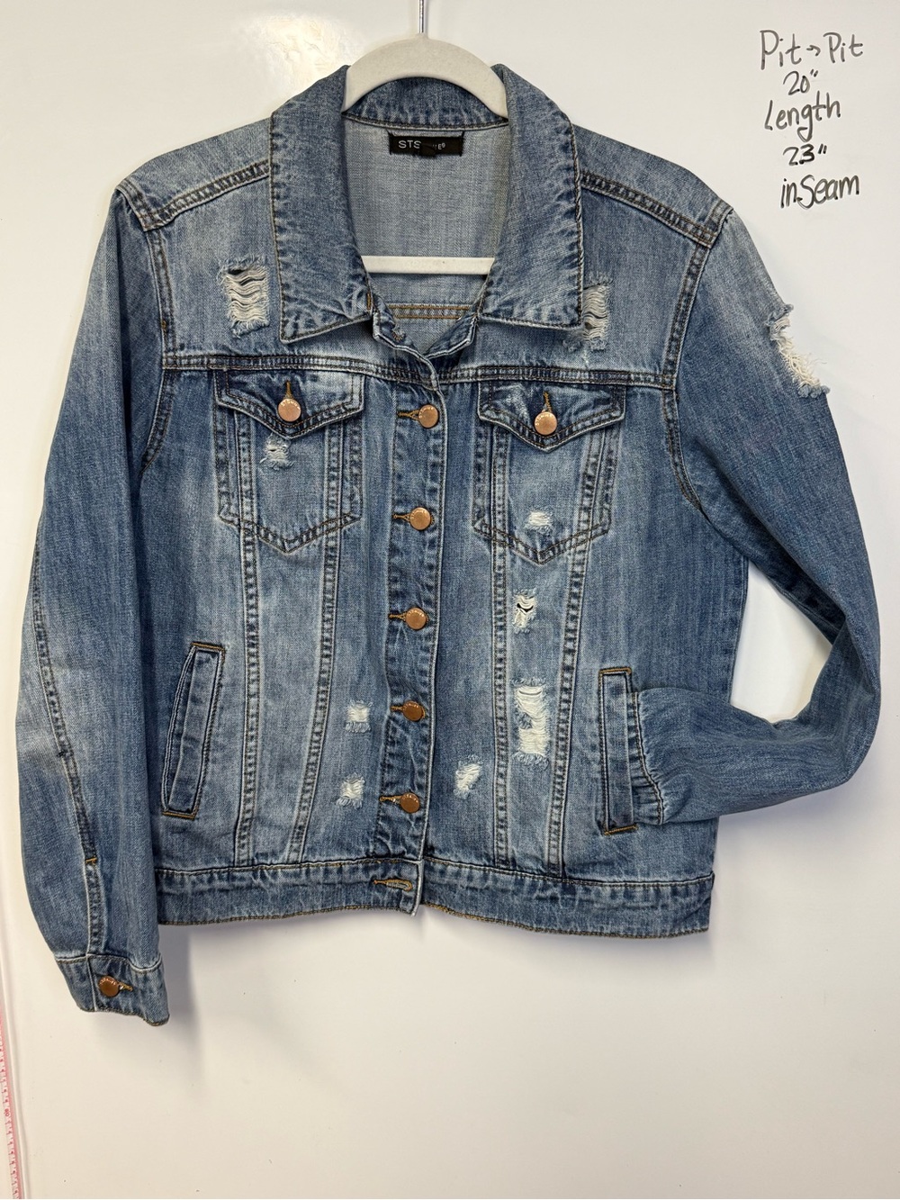 STS Blue Light Wash Distressed Denim Jacket Sz m